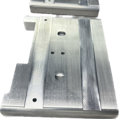 Aluminum end plate for lithium battery module